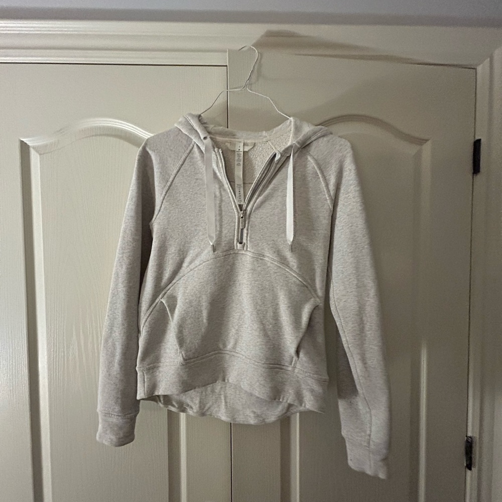 Lululemon women’s quarter zip-grey - Picture 2 of 3